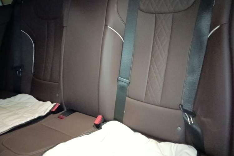 Used BMW 5 Series 2022 530Li Leading Model M Sport Package Left Rear Seat