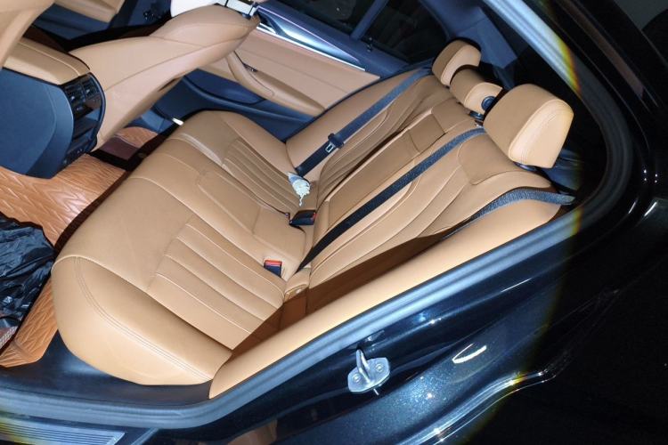 Used BMW 5 Series 2022 Restyled 525i M Sport Package Left Rear Seat