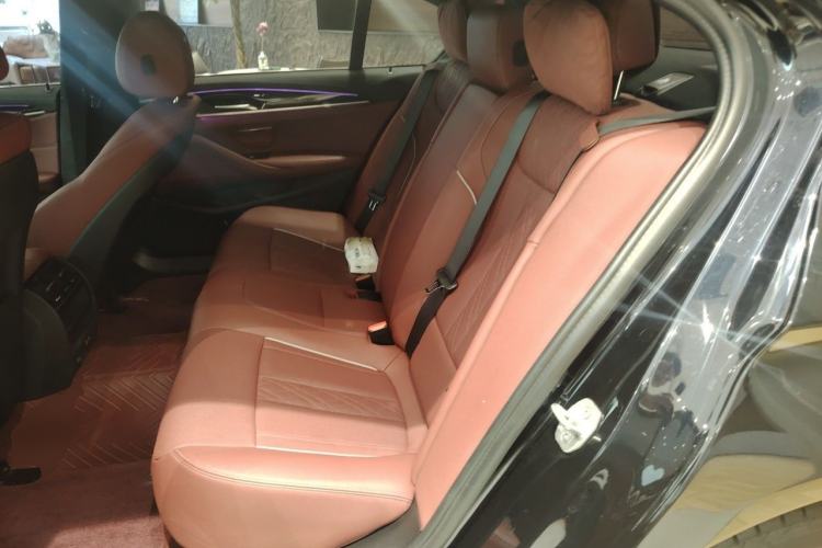 Used BMW 5 Series 2022 Second Facelift 525Li M Sport Package Left Rear Seat