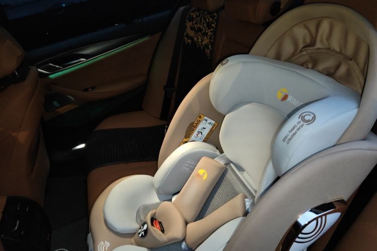 Used BMW 5 Series 2022 Second Facelift 525i M Sport Package Left Rear Seat