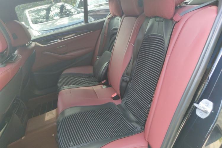 Used BMW 5 Series 2022 Restyled 525Li M Sport Package Left Rear Seat