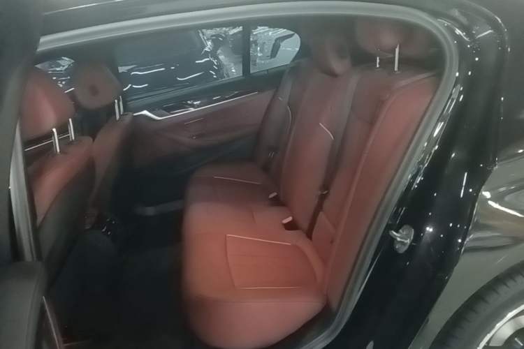 Used BMW 5 Series 2022 Second Facelift 525Li M Sport Package Left Rear Seat