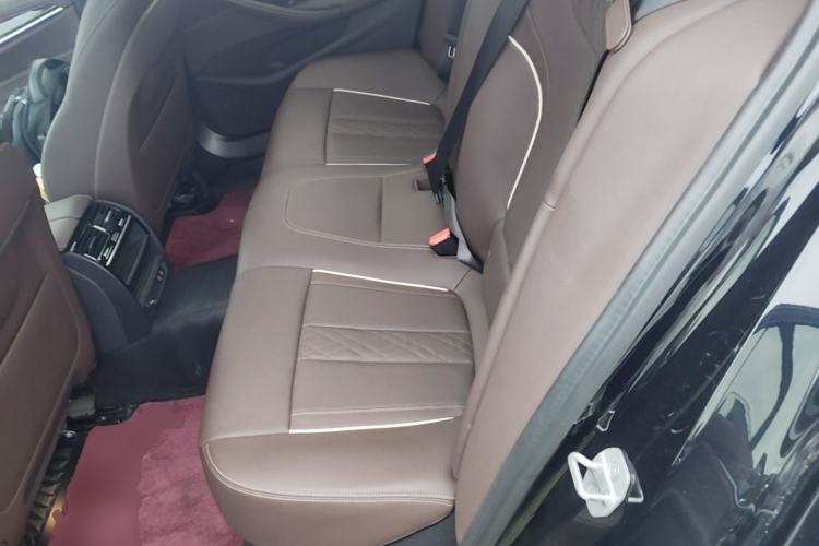Used BMW 5 Series 2022 Second Facelift 525Li M Sport Package Left Rear Seat