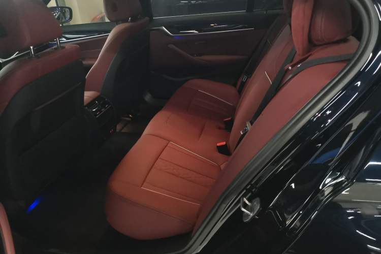 Used BMW 5 Series 2022 Restyled 525Li M Sport Package Left Rear Seat