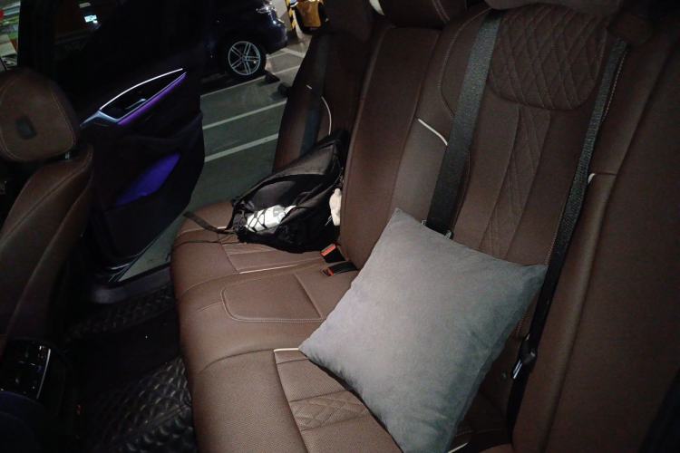 Used BMW 5 Series 2022 Restyled 525Li Luxury Package Left Rear Seat