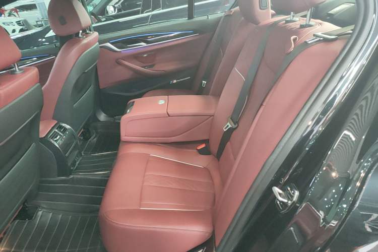 Used BMW 5 Series 2022 525Li M Sport Package Left Rear Seat