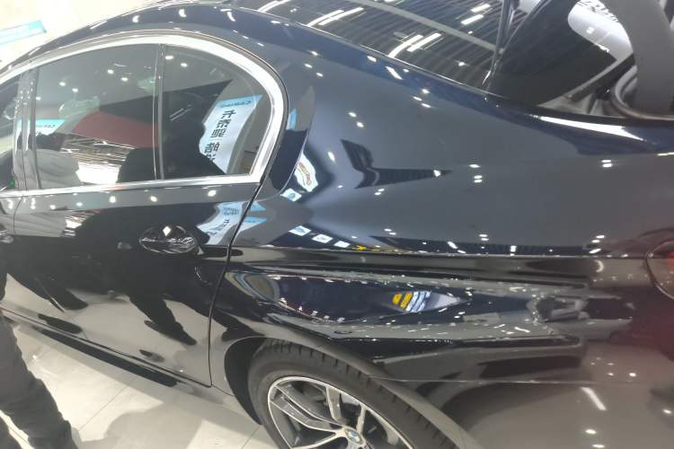Used BMW 5 Series 2022 Restyled 525Li M Sport Package Left Side