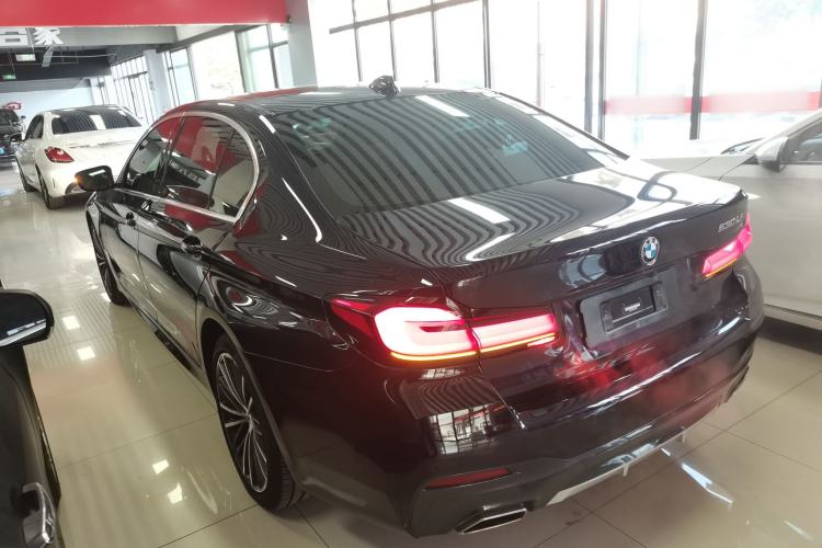 Used BMW 5 Series 2022 Restyled 530Li Leading Edition M Sport Package Left Side