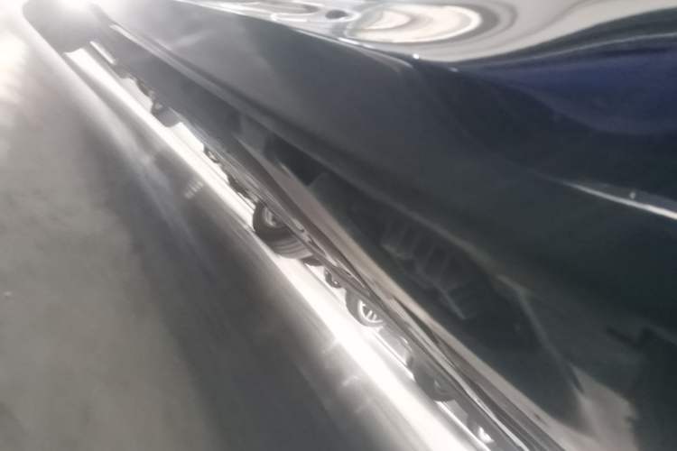 Used BMW 5 Series 2022 Restyled 525Li M Sport Package Left Side Sill