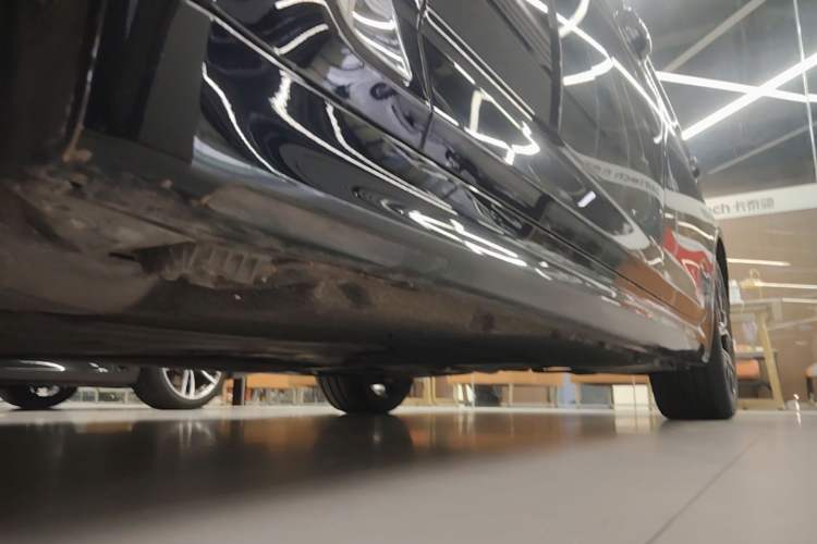 Used BMW 5 Series 2022 Revised Version 3 530Li Luxury Edition M Sport Package Left Side Sill