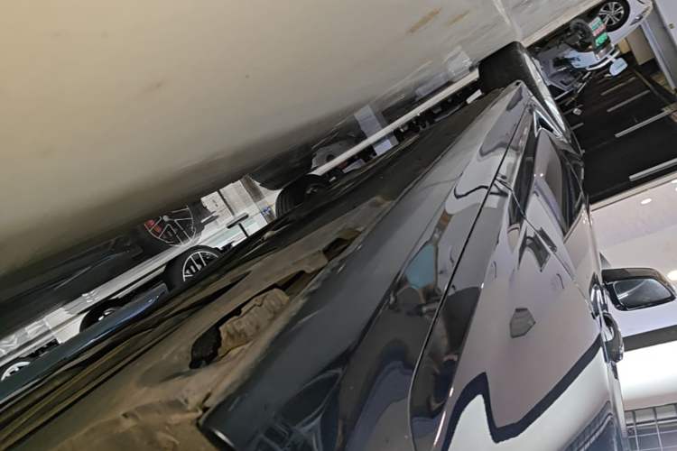Used BMW 5 Series 2022 Restyled 525Li Luxury Package Left Side Sill