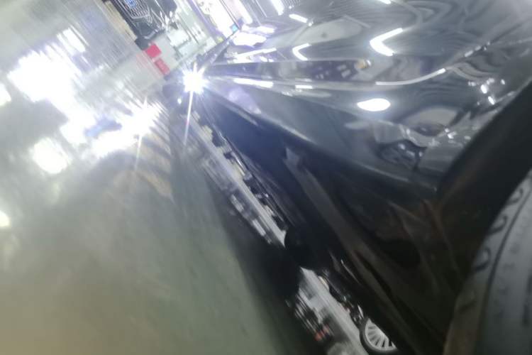 Used BMW 5 Series 2022 530Li Leading Model M Sport Package Left Side Sill