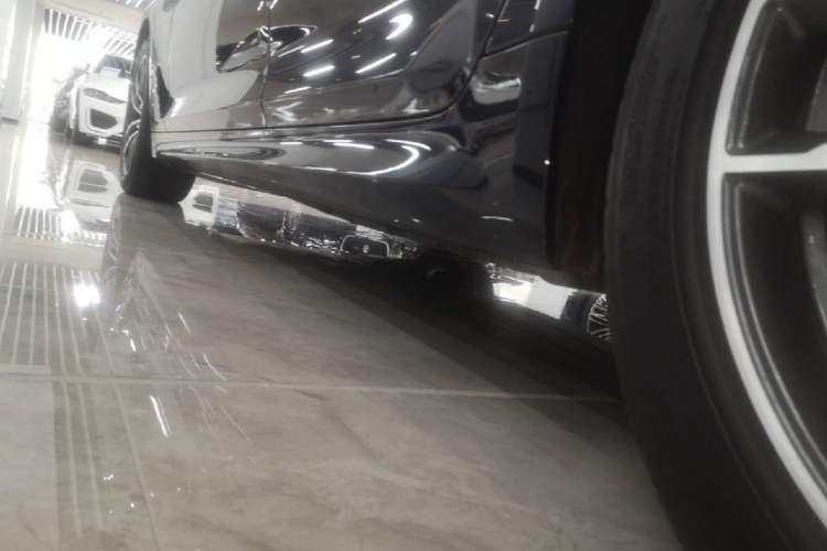 Used BMW 5 Series 2022 Restyled 525i M Sport Package Left Side Sill