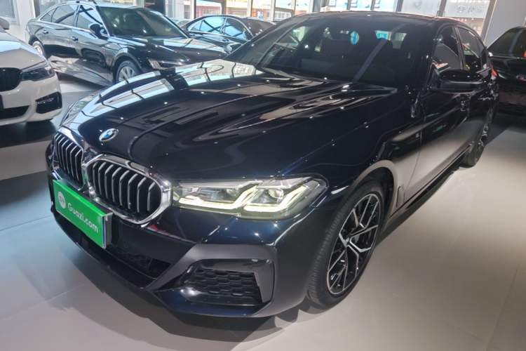 Used BMW 5 Series 2022 Second Facelift 530Li Luxury Version M Sport Package Guazi used car, China used car export, Used car for sale, Used cars, Cheapest cars for sale