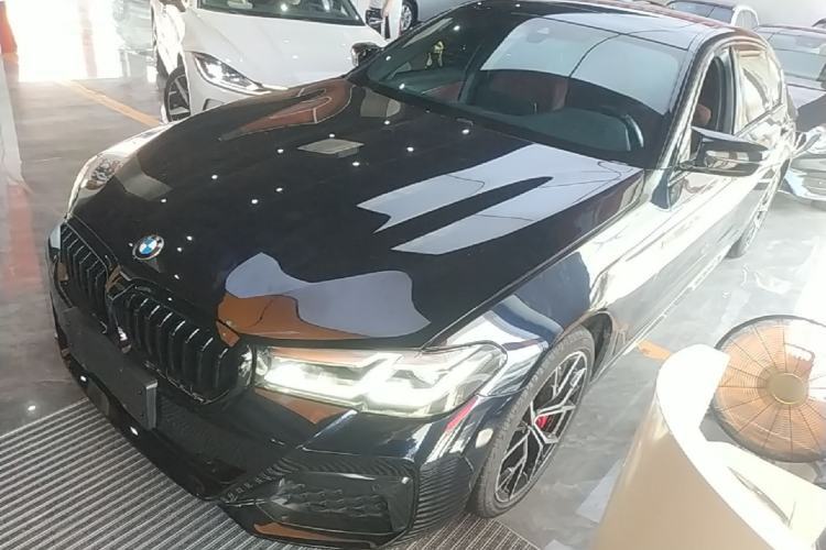 Used BMW 5 Series 2022 Revised Version 3 530Li Luxury Edition M Sport Package Guazi used car, China used car export, Used car for sale, Used cars, Cheapest cars for sale