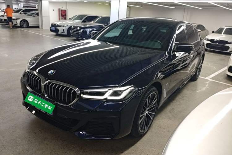 Used BMW 5 Series 2022 Second Facelift 530Li Leading Edition M Sport Package Guazi used car, China used car export, Used car for sale, Used cars, Cheapest cars for sale