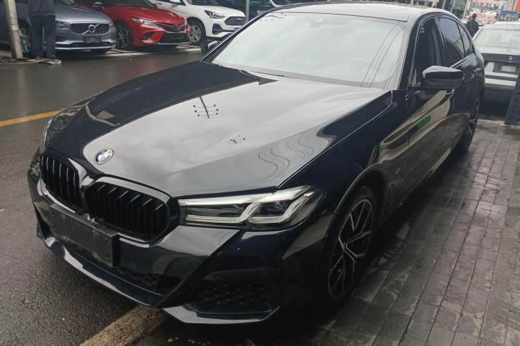 Ojetý BMW 5 Series 2022 Second Facelift 530Li Luxury Version M Sport Package Guazi used car, China used car export, Used car for sale, Used  cars, Cheapest cars for sale