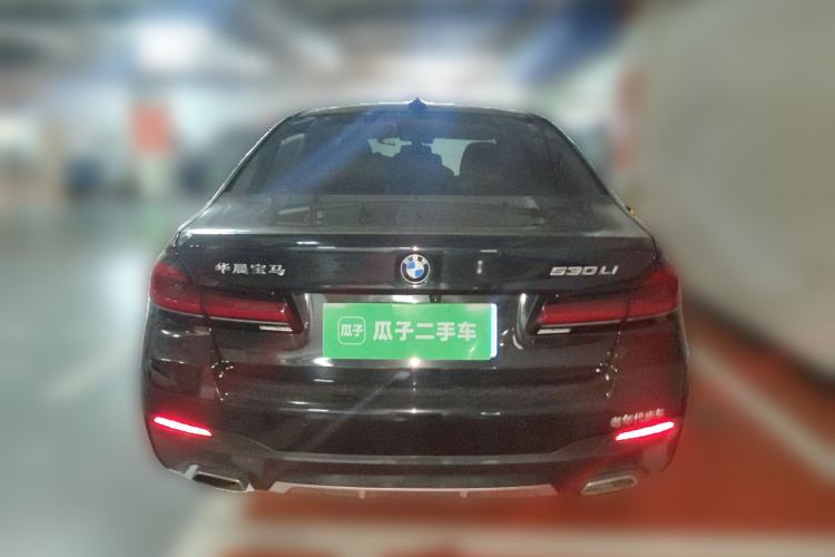 Used BMW 5 Series 2022 Second Facelift 530Li Luxury Version M Sport Package Rear