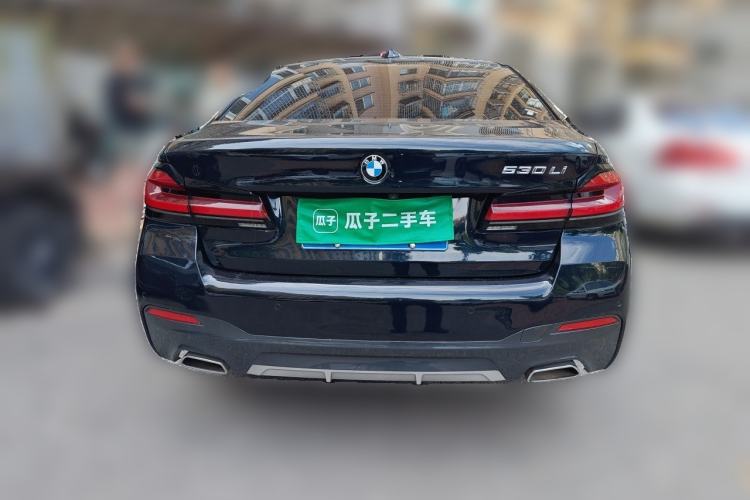 Used BMW 5 Series 2022 Second Facelift 530Li Leading Edition Luxury Package Rear