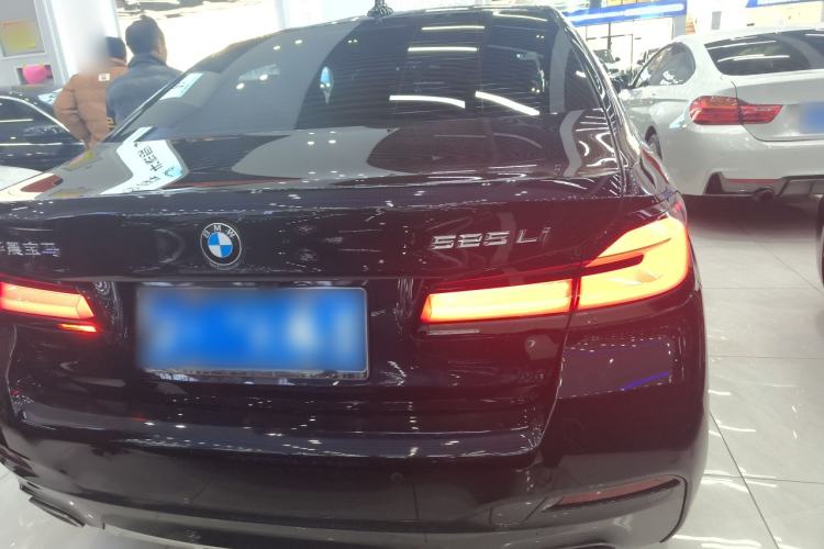 Used BMW 5 Series 2022 Restyled 525Li M Sport Package Rear