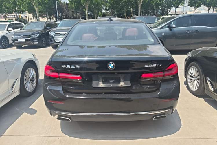 Used BMW 5 Series 2022 Restyled 525Li Luxury Package Rear