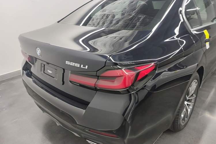Used BMW 5 Series 2022 Restyled 525Li M Sport Package Rear