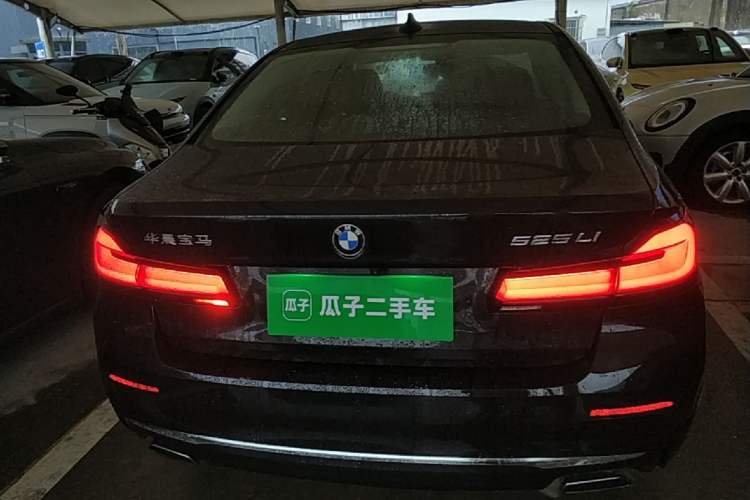 Used BMW 5 Series 2022 Restyled 525Li Luxury Package Rear