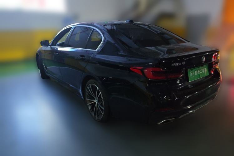Used BMW 5 Series 2022 530Li Leading Model M Sport Package Rear Left 45 Deg