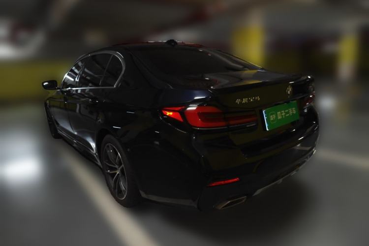 Used BMW 5 Series 2022 Second Facelift 525Li M Sport Package Rear Left 45 Deg