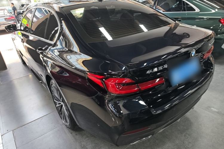 Used BMW 5 Series 2022 Restyled 530Li Leading Edition M Sport Package Rear Left 45 Deg