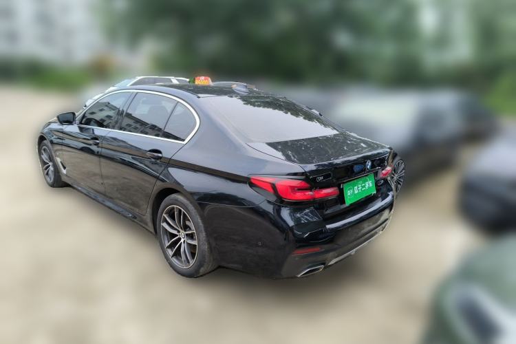Used BMW 5 Series 2022 525Li Luxury Package Rear Left 45 Deg