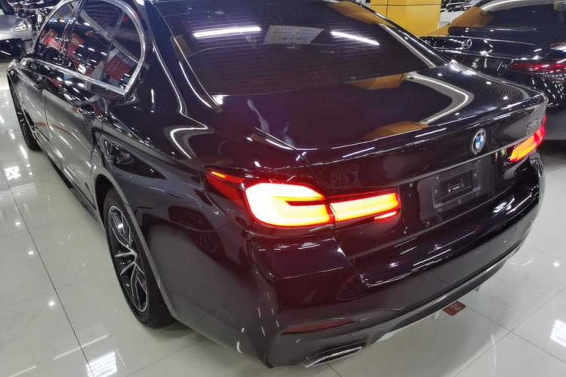 Used BMW 5 Series 2022 Second Facelift 525Li M Sport Package Rear Left 45 Deg