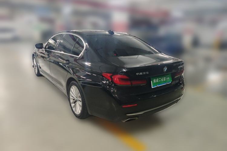 Used BMW 5 Series 2022 Restyled 525Li Luxury Package Rear Left 45 Deg