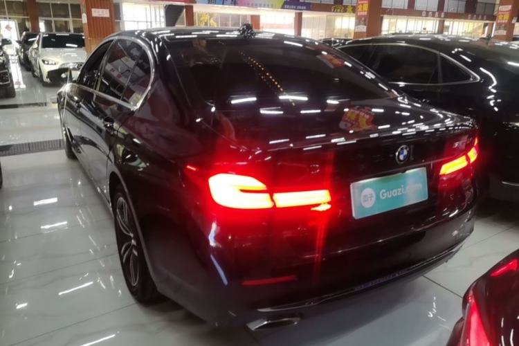 Used BMW 5 Series 2022 Second Facelift 530Li Leading Edition Luxury Package Rear Left 45 Deg