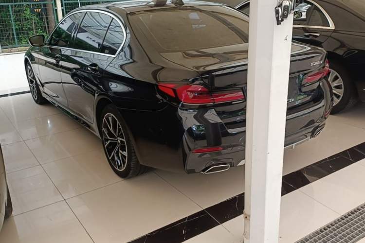 Used BMW 5 Series 2022 Revised Version 3 530Li Luxury Edition M Sport Package Rear Left 45 Deg