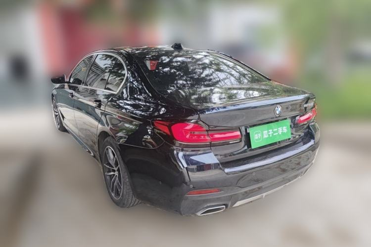 Used BMW 5 Series 2022 Second Facelift 525Li M Sport Package Rear Left 45 Deg