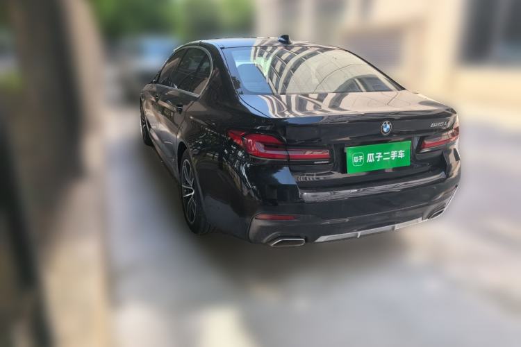Used BMW 5 Series 2022 Second Facelift 525Li M Sport Package Rear Left 45 Deg