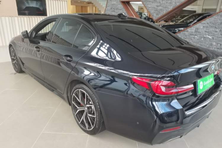 Used BMW 5 Series 2022 530i Sport Line M Sport Package Rear Left 45 Deg