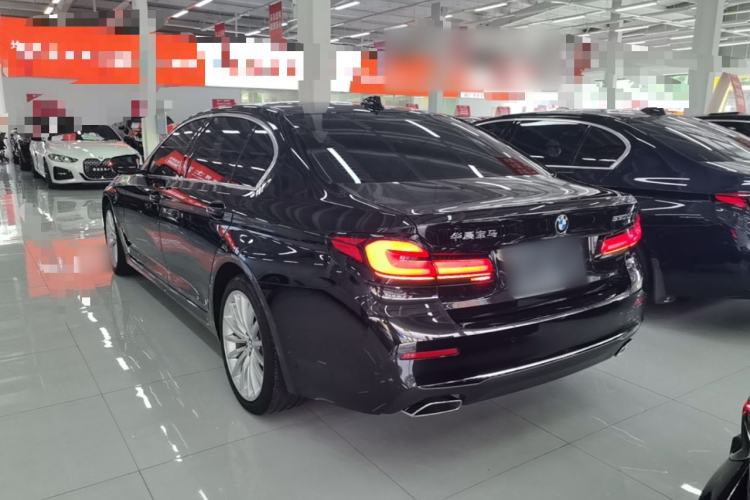 Used BMW 5 Series 2022 Second Facelift 530Li Luxury Edition Premium Package Rear Left 45 Deg