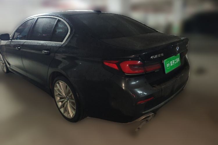 Used BMW 5 Series 2022 Second Facelift 530Li Luxury Edition Premium Package Rear Left 45 Deg