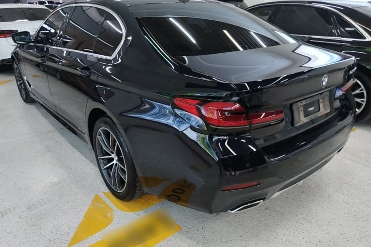 Used BMW 5 Series 2022 Second Facelift 525Li M Sport Package Rear Left 45 Deg
