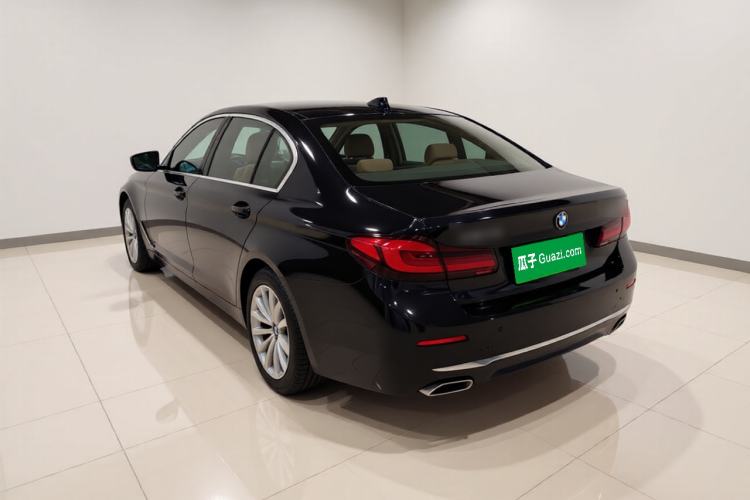 Used BMW 5 Series 2022 Second Facelift 525Li Luxury Package Rear Left 45 Deg