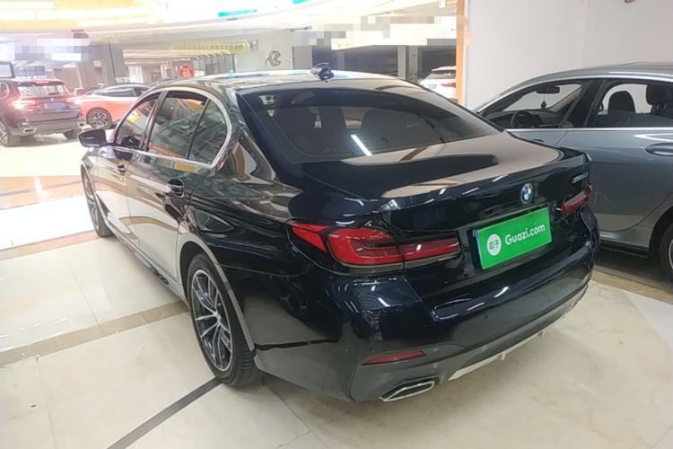Used BMW 5 Series 2022 Second Facelift 525Li M Sport Package Rear Left 45 Deg