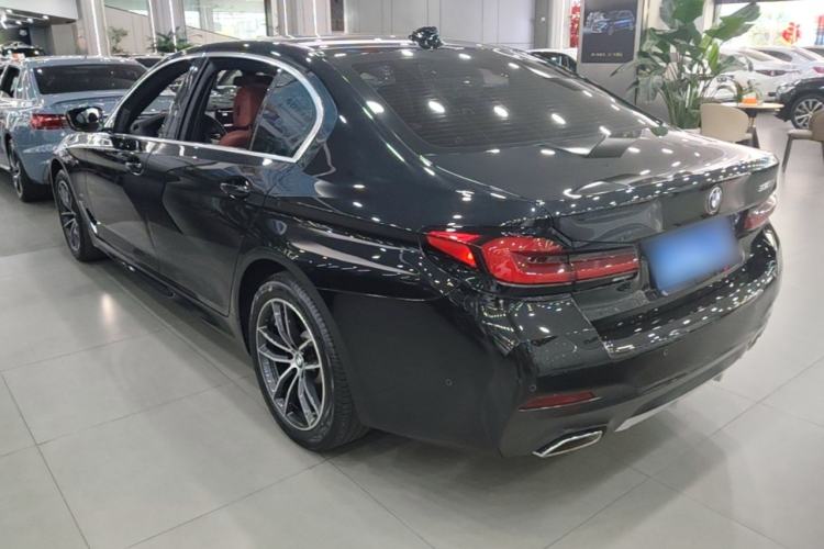 Used BMW 5 Series 2022 Second Facelift 525Li M Sport Package Rear Left 45 Deg
