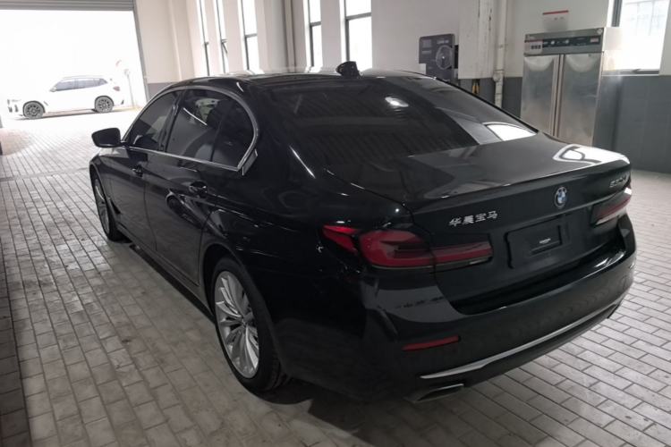 Used BMW 5 Series 2022 Second Facelift 530Li Luxury Edition Premium Package Rear Left 45 Deg