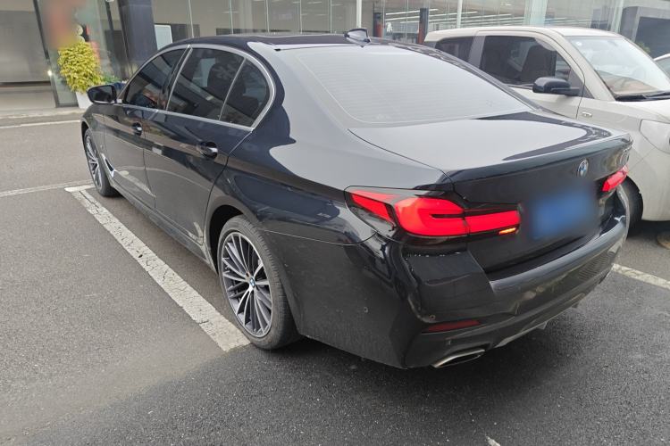 Used BMW 5 Series 2022 Second Facelift 530Li Leading Edition M Sport Package Rear Left 45 Deg