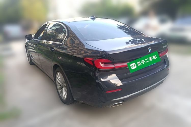 Used BMW 5 Series 2022 525Li Luxury Package Rear Left 45 Deg