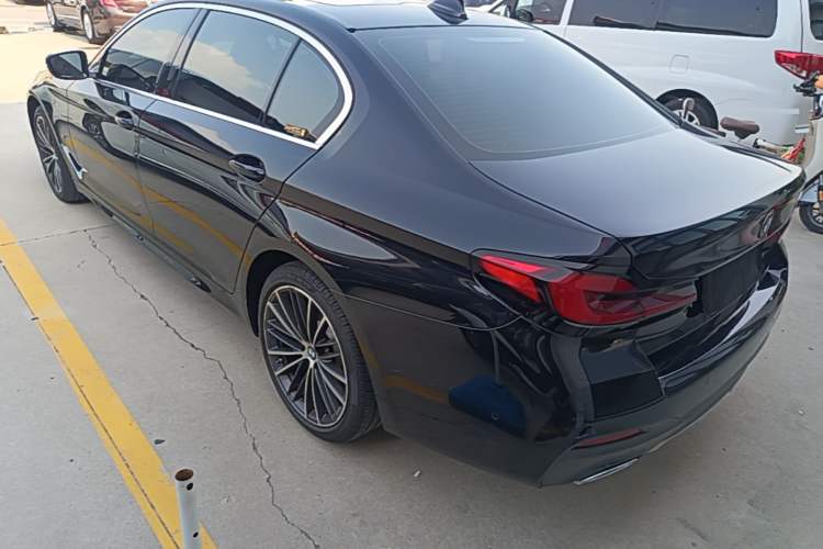 Used BMW 5 Series 2022 Restyled 530Li Leading Edition M Sport Package Rear Left 45 Deg
