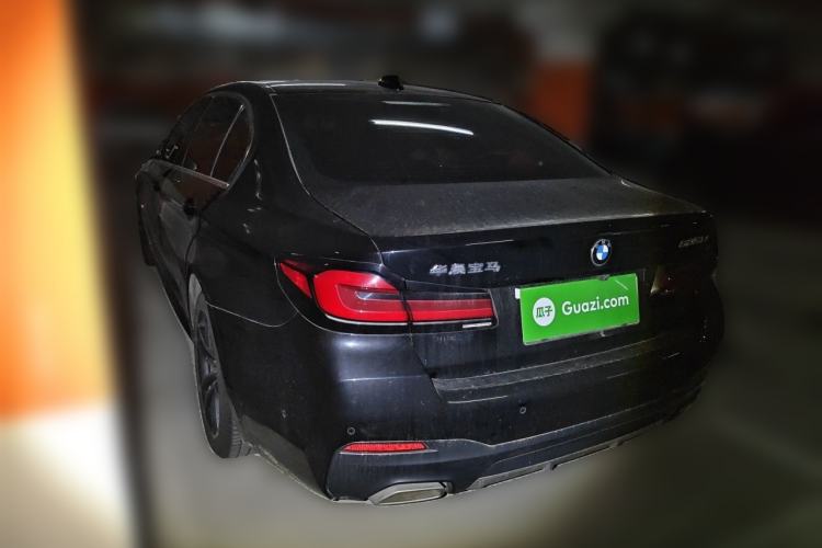 Used BMW 5 Series 2022 Second Facelift 525Li M Sport Package Rear Left 45 Deg