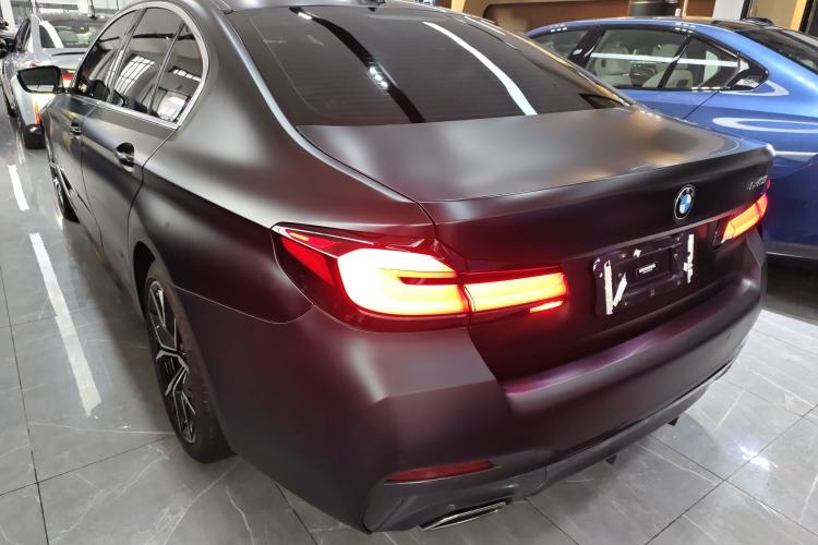 Used BMW 5 Series 2022 Restyled 540i Luxury Edition M Sport Package Rear Left 45 Deg